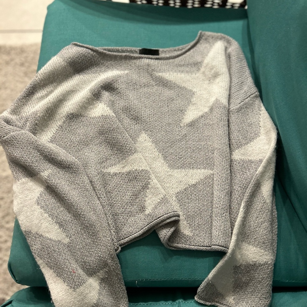 Gray and White Crew Neck Star Pattern Sweater